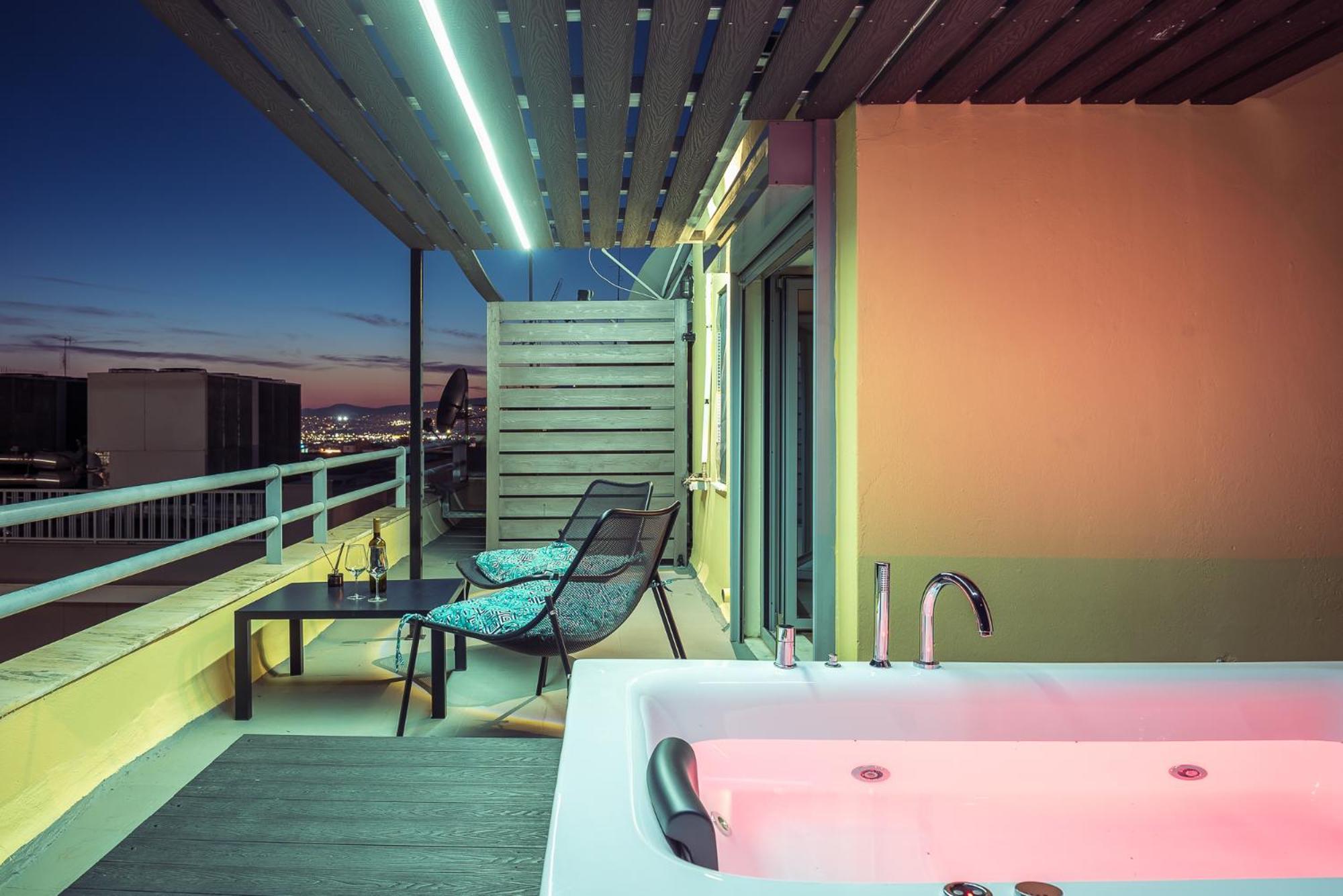 Acropolis View Mini Sky Suite & Hot Tub Athens Ngoại thất bức ảnh